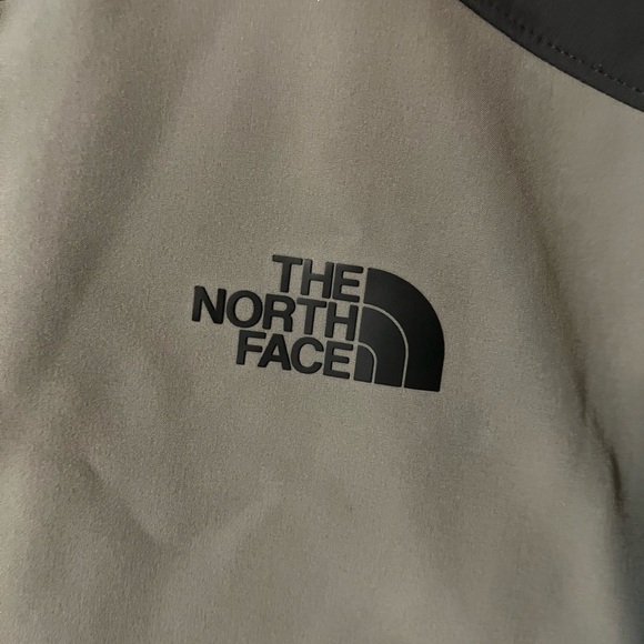 Mens Large Two-Toned Grey “The North Face” Jacket - Picture 2 of 14